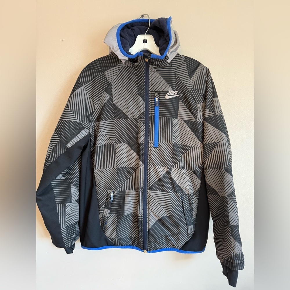 Nike boys fleece lined winter jacket size xl